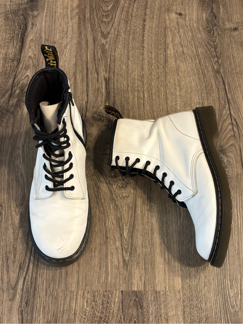 Dr. Martens Combat 1460 Y White Leather Lace Up/Zip Ankle Boots Women’s 6